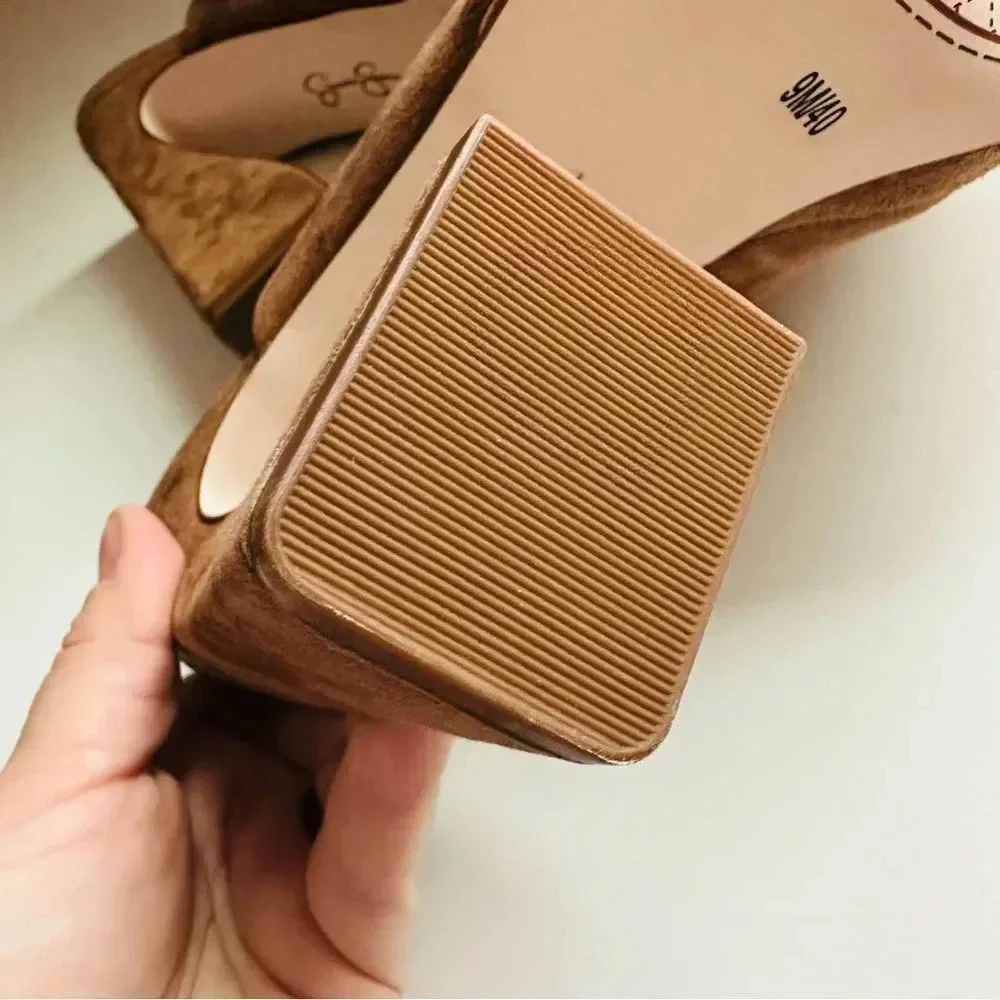 NWOT Jessica Simpson Denima Leather Platform Mule Tobacco